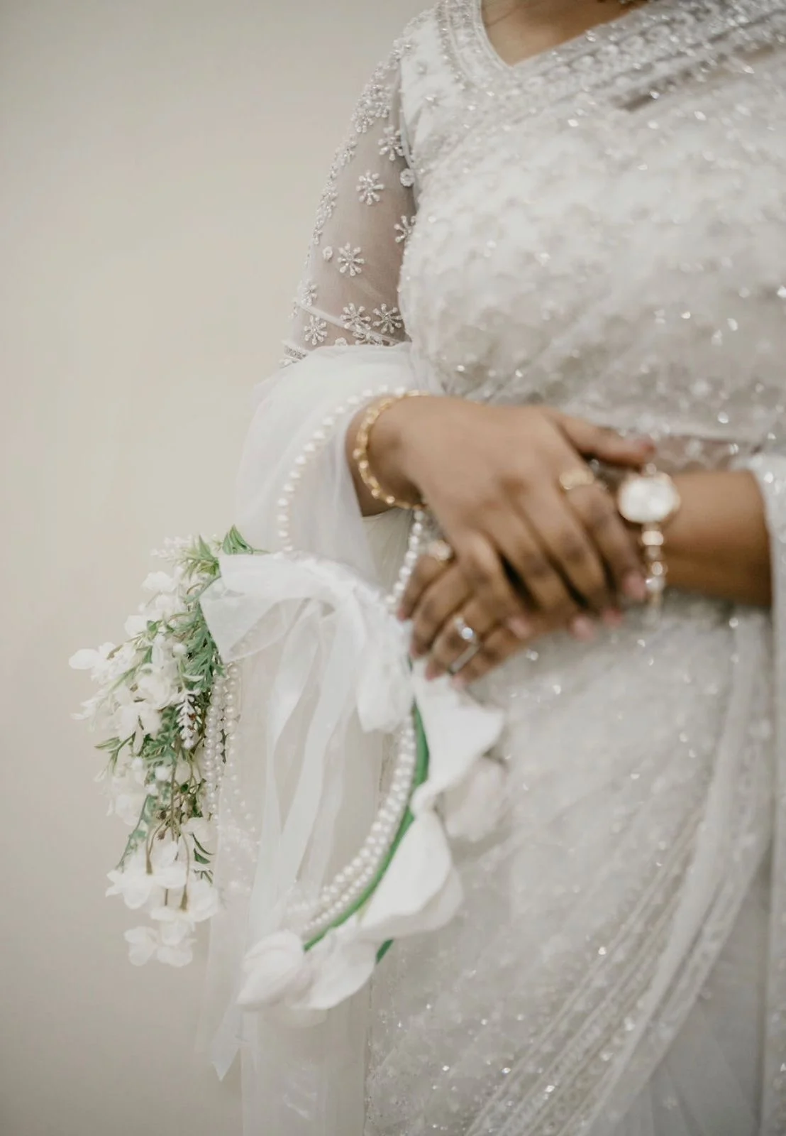 White Purse Hold Bouquet 2, bouquet by Allies Atelier