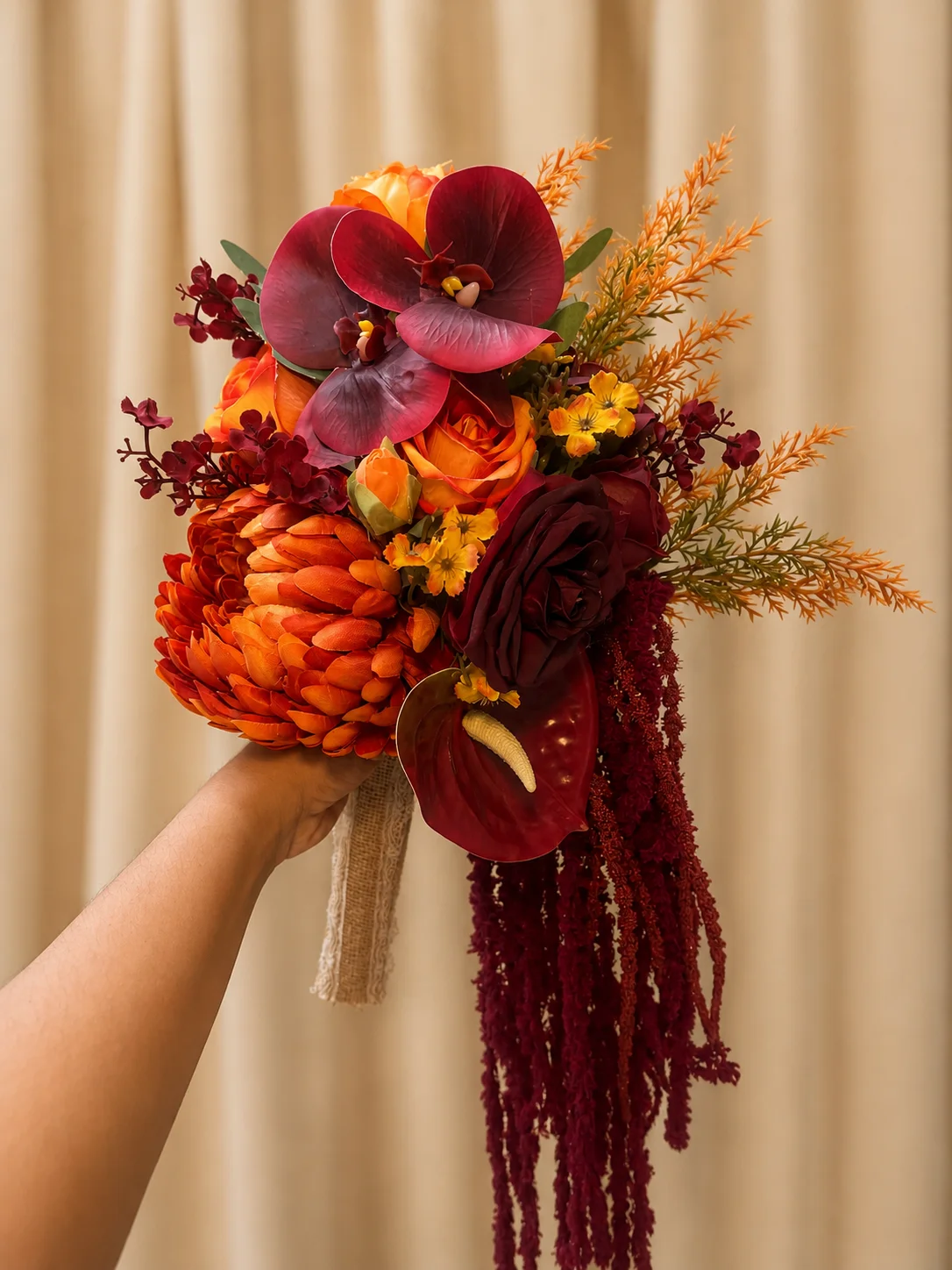 Maroon-Orange Posy, bouquet by Allies Atelier