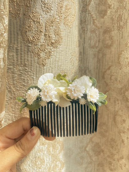 Floral Hair Comb, bride wedding essential by Allies Atelier